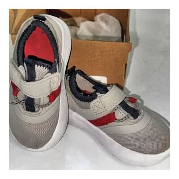 4 pair Kids Shoes, Wonder Nation, Sperry, Sneakers/Workboots, Size 5 & 6 - Picture 5 of 7